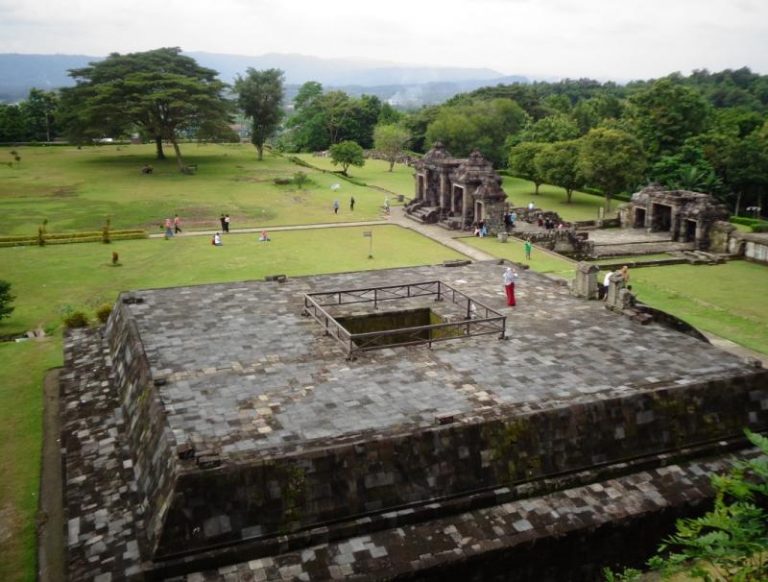 Ratu Boko Temple in Yogyakarta - The Hidden Tourism - g-trav