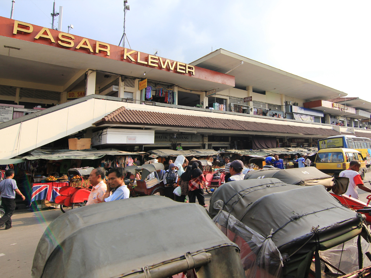 Pasar Klewer, Pasar Batik yang Ramah - Indonesia Kaya