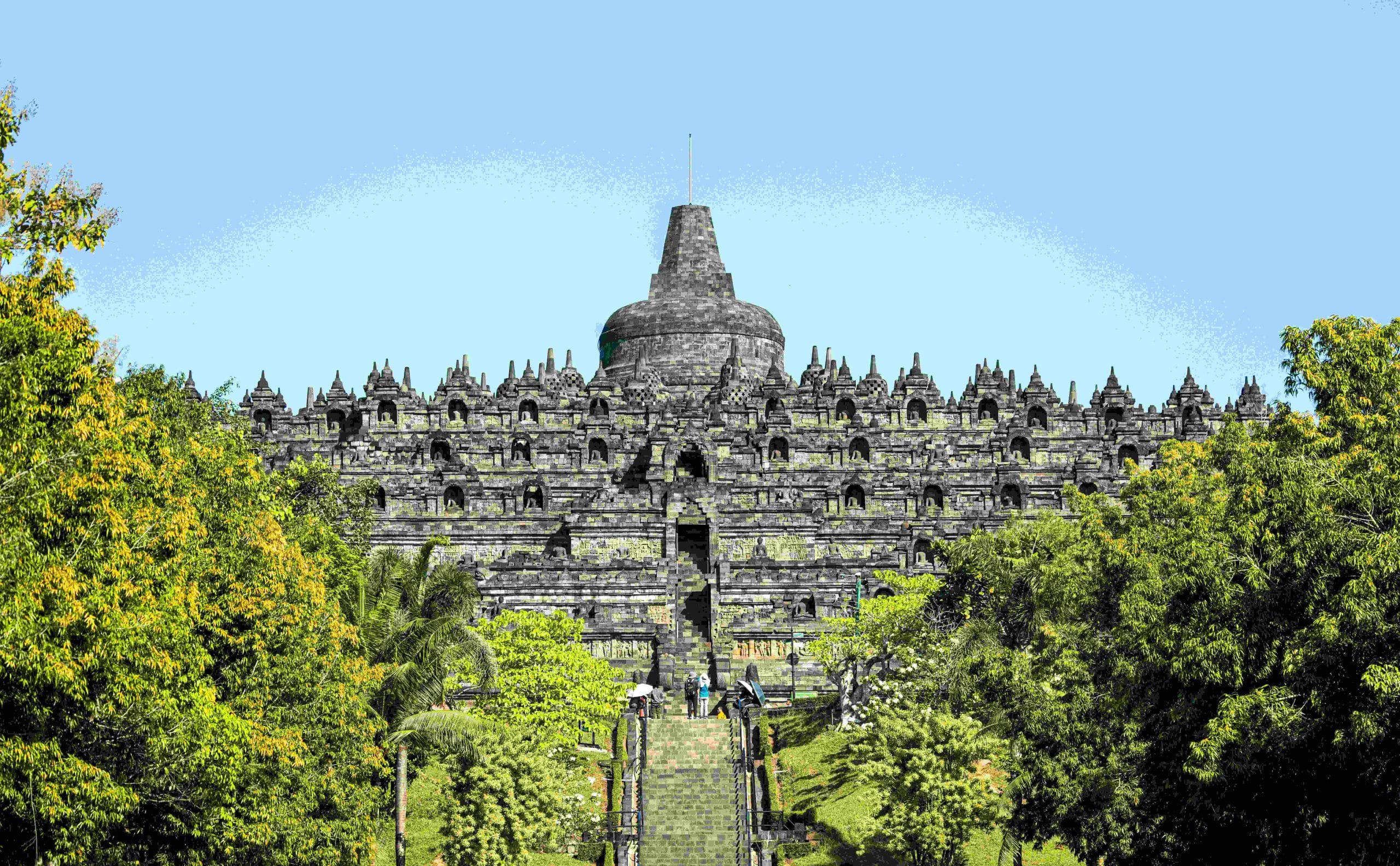 5 Kolam Renang Hotel Magelang untuk Umum: Harga & Paket Terbaru