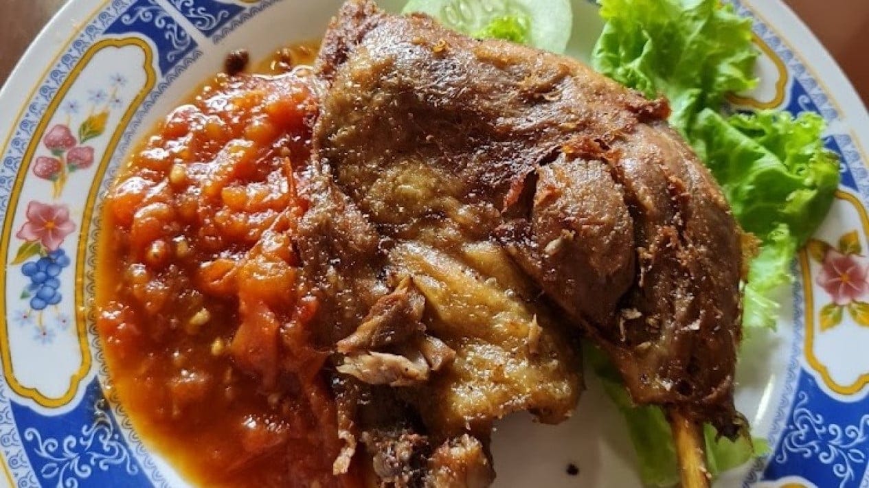Sensasi Kuliner di Bandung: Rahasia di Balik Bebek Ali Borme yang Viral