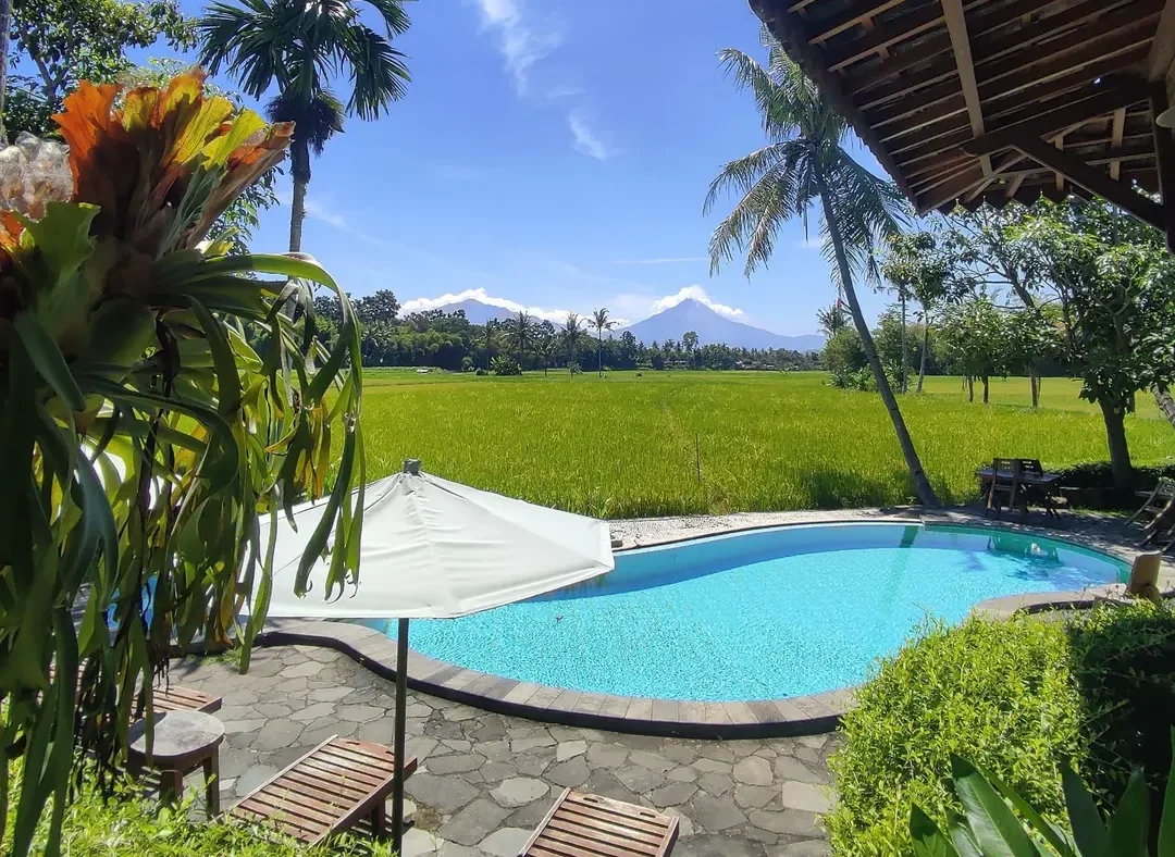 Kolam Renang di Hotel Gopalan Borobudur (Sumber: Instagram/@hotelgopalan)