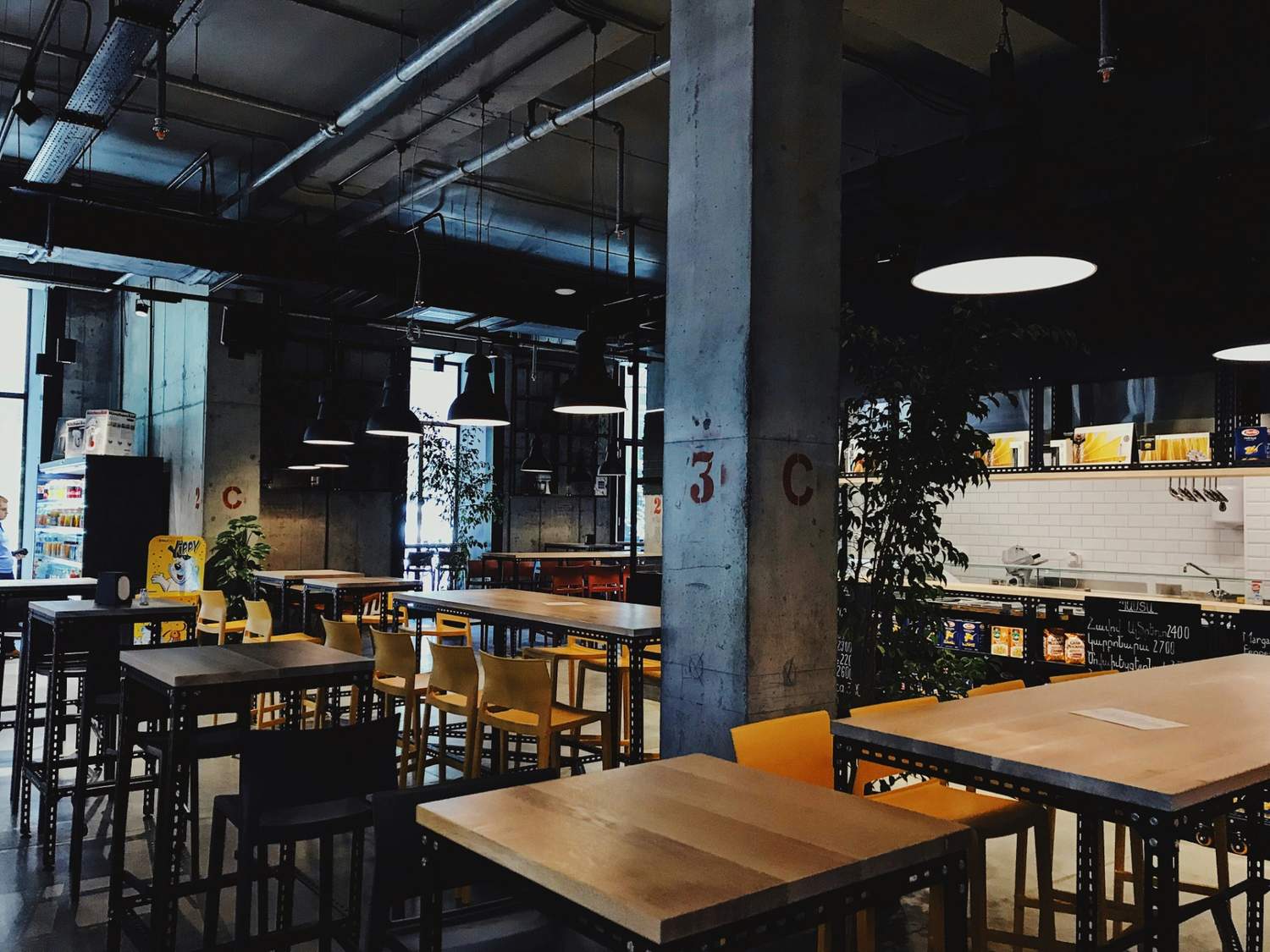10 Coffee Shop WFC di Jogja, WiFi Kencang dan Anti Bising