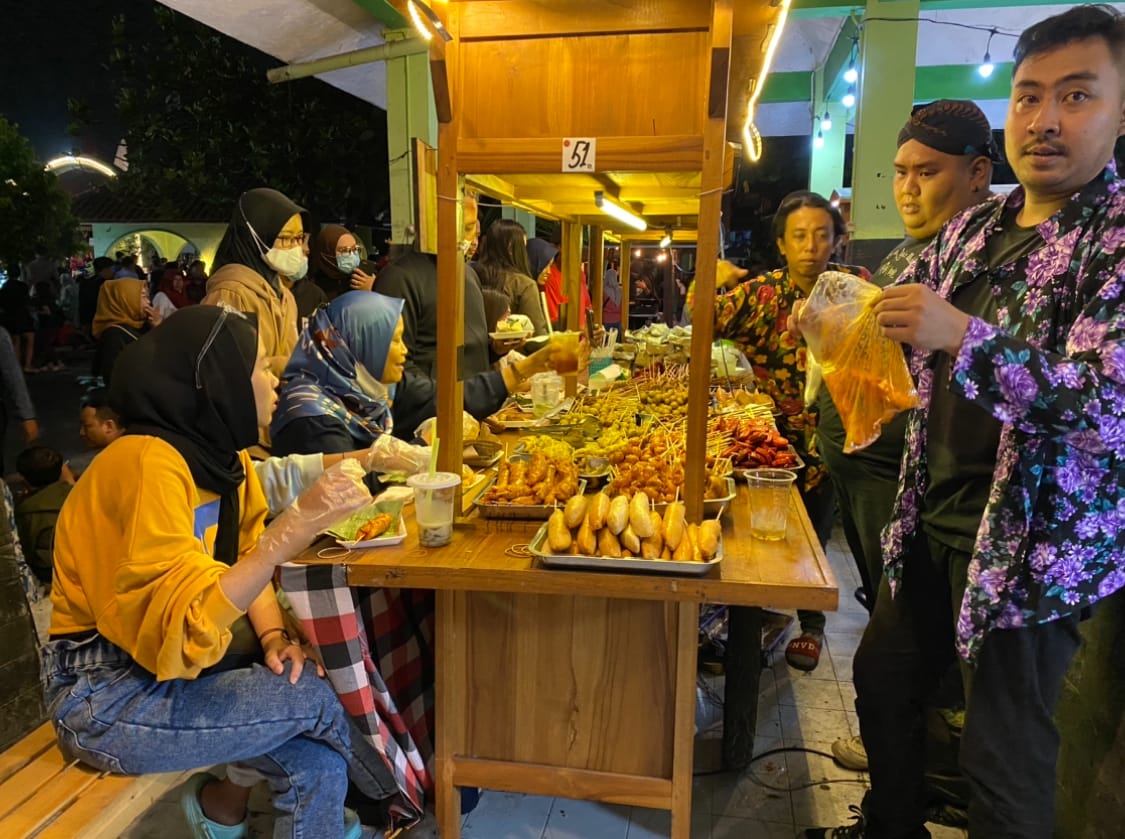 Portal Berita Pemerintah Kota Yogyakarta - Festival Angkringan 2023 Dorong Ekonomi Kreatif di Kota Yogya