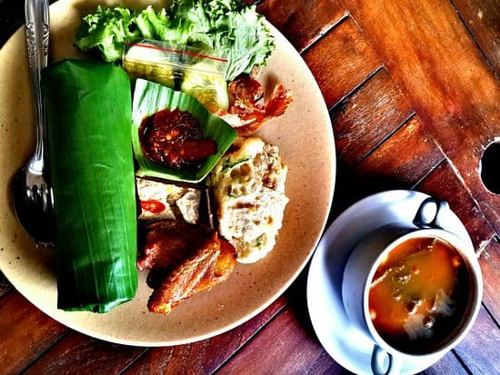 Best Nasi Liwet in Town! - Foto Boemi Joglo, Bandung - Tripadvisor