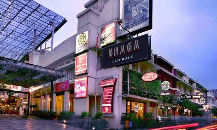 Braga Citywalk Apartement by Blossom Rooms Bandung