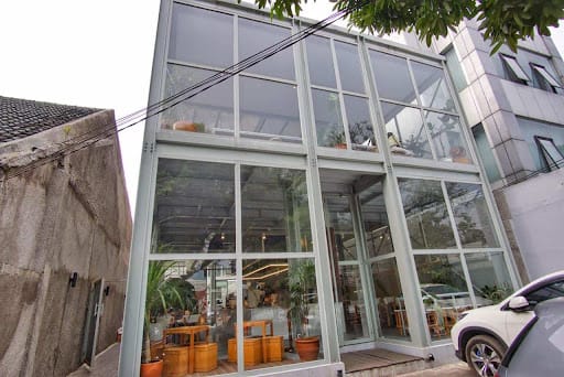 15 Tempat Ngopi di Bandung yang Paling Recommended - Keluyuran