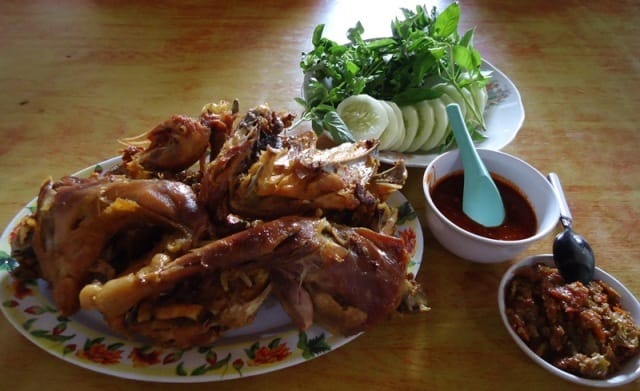 Ayam Goreng Jawa Mbah Cemplung - Dinas Pariwisata Daerah Istimewa Yogyakarta