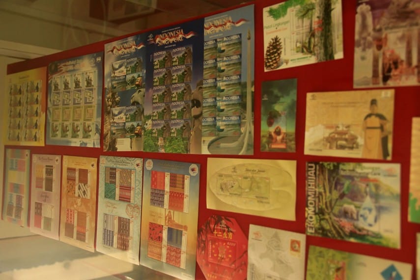 Melihat Sejarah Perangko Indonesia di Museum Perangko - Indonesia Kaya