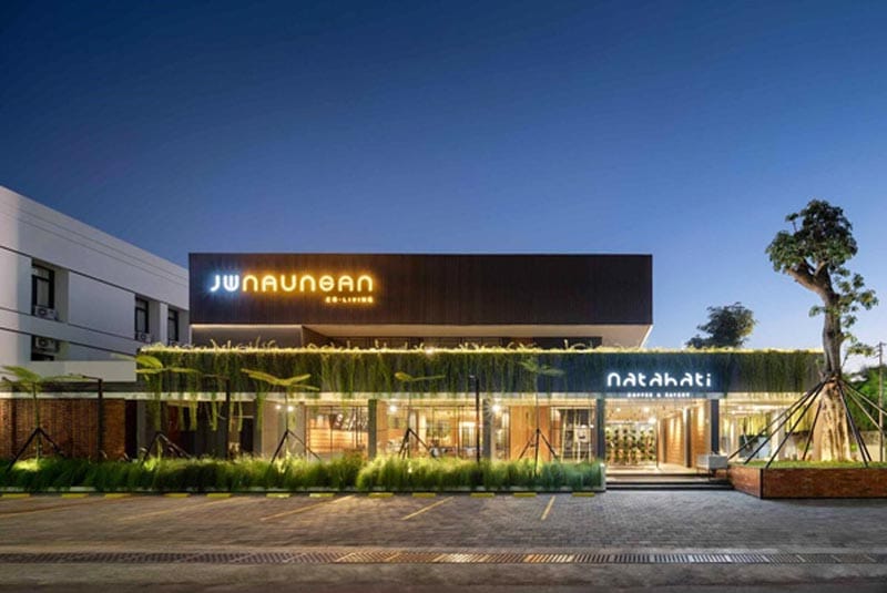 12 Rekomendasi Cafe di Solo yang Nyaman dan Makanannya Enak
