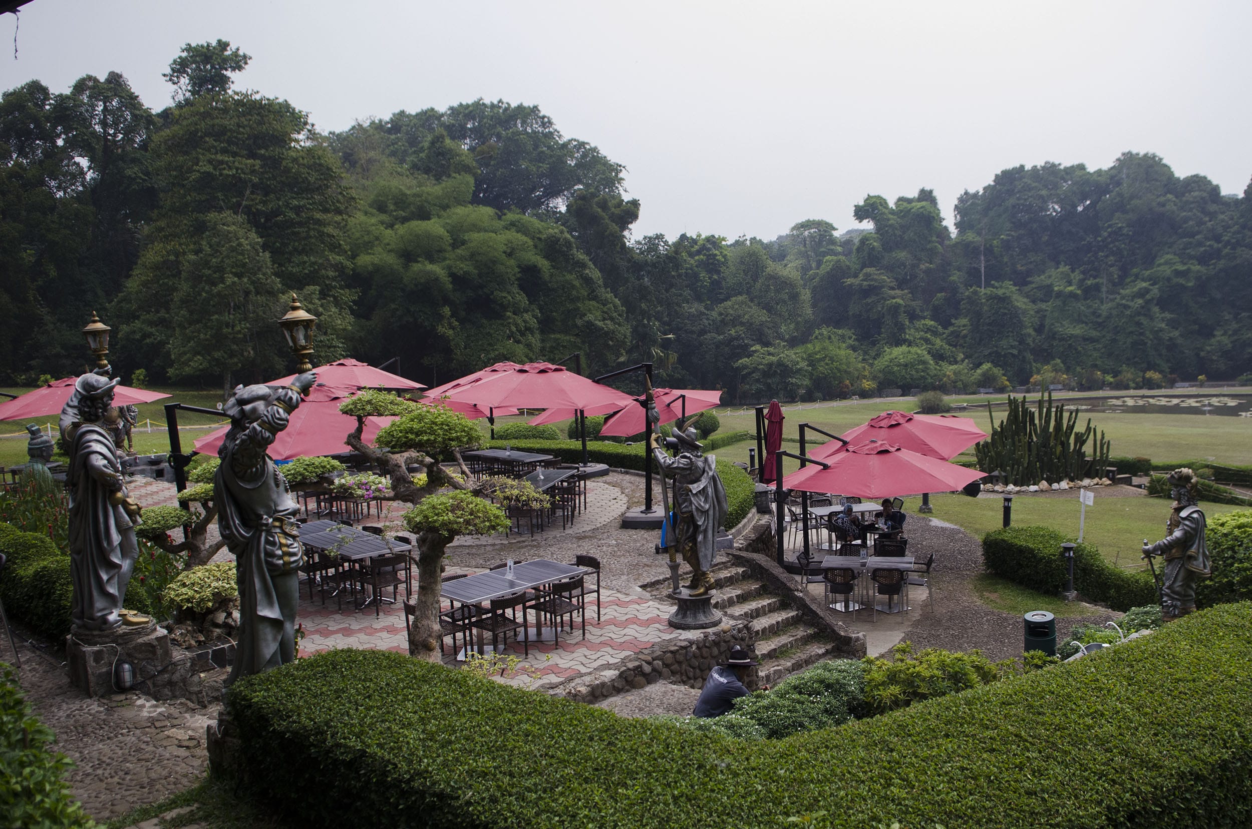 10 Tempat Makan Hits dan Enak di Kota Bogor, Sudah Coba? - Info Area