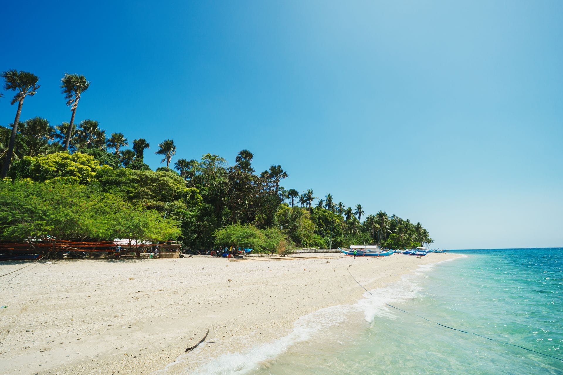 Hidden Beach di Lampung yang Masih Sepi, Cocok untuk Liburan Tenang Tanpa Keramaian
