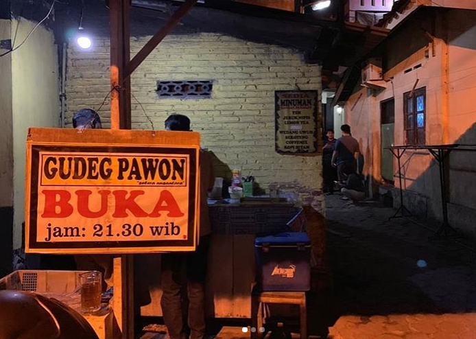 Gudeg Pawon, Lokasi, Menu, Rute & Harga Menu 2026 - TripJogja™