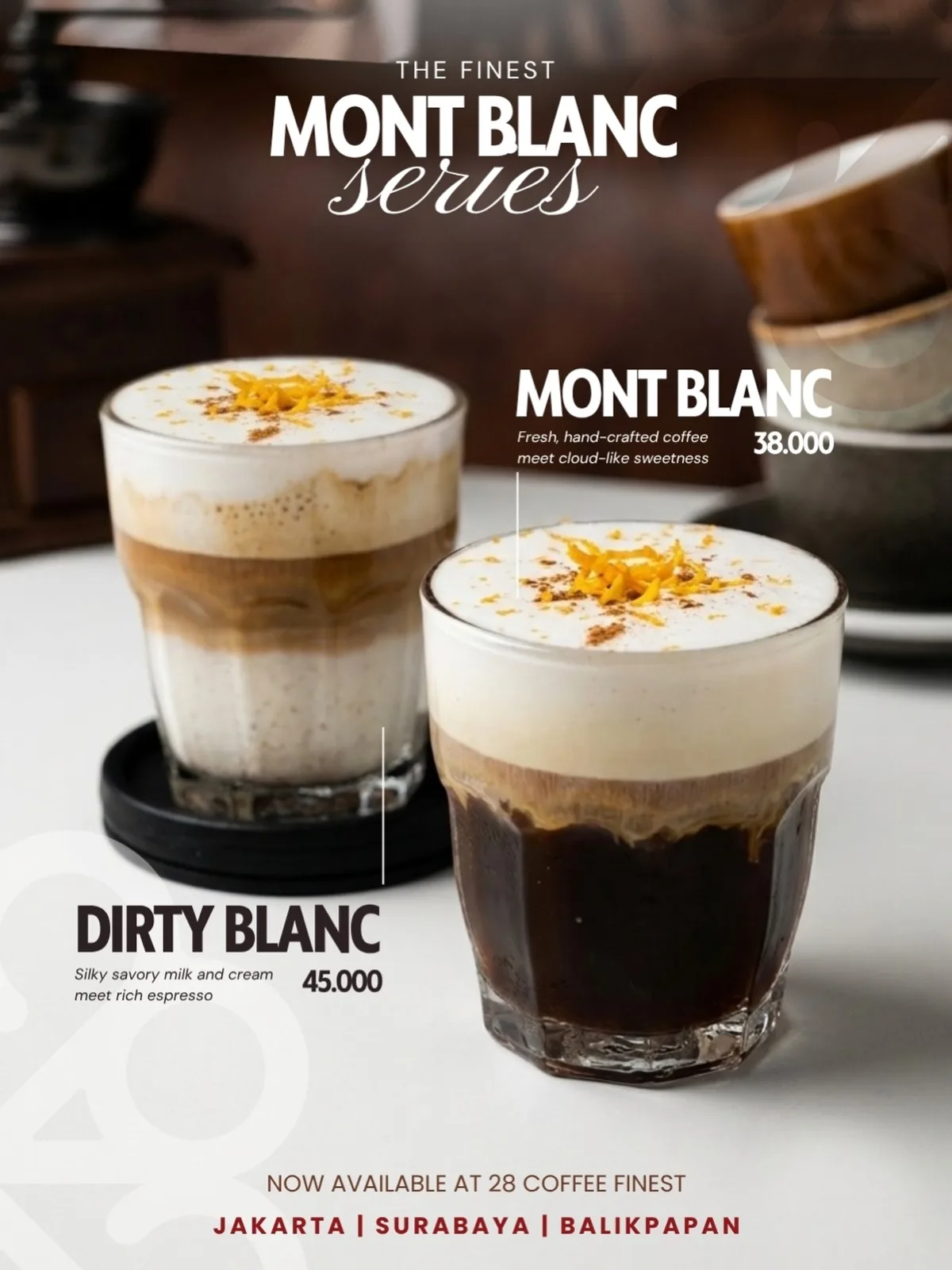 Dua gelas kopi Mont Blanc dan Dirty Blanc di atas meja